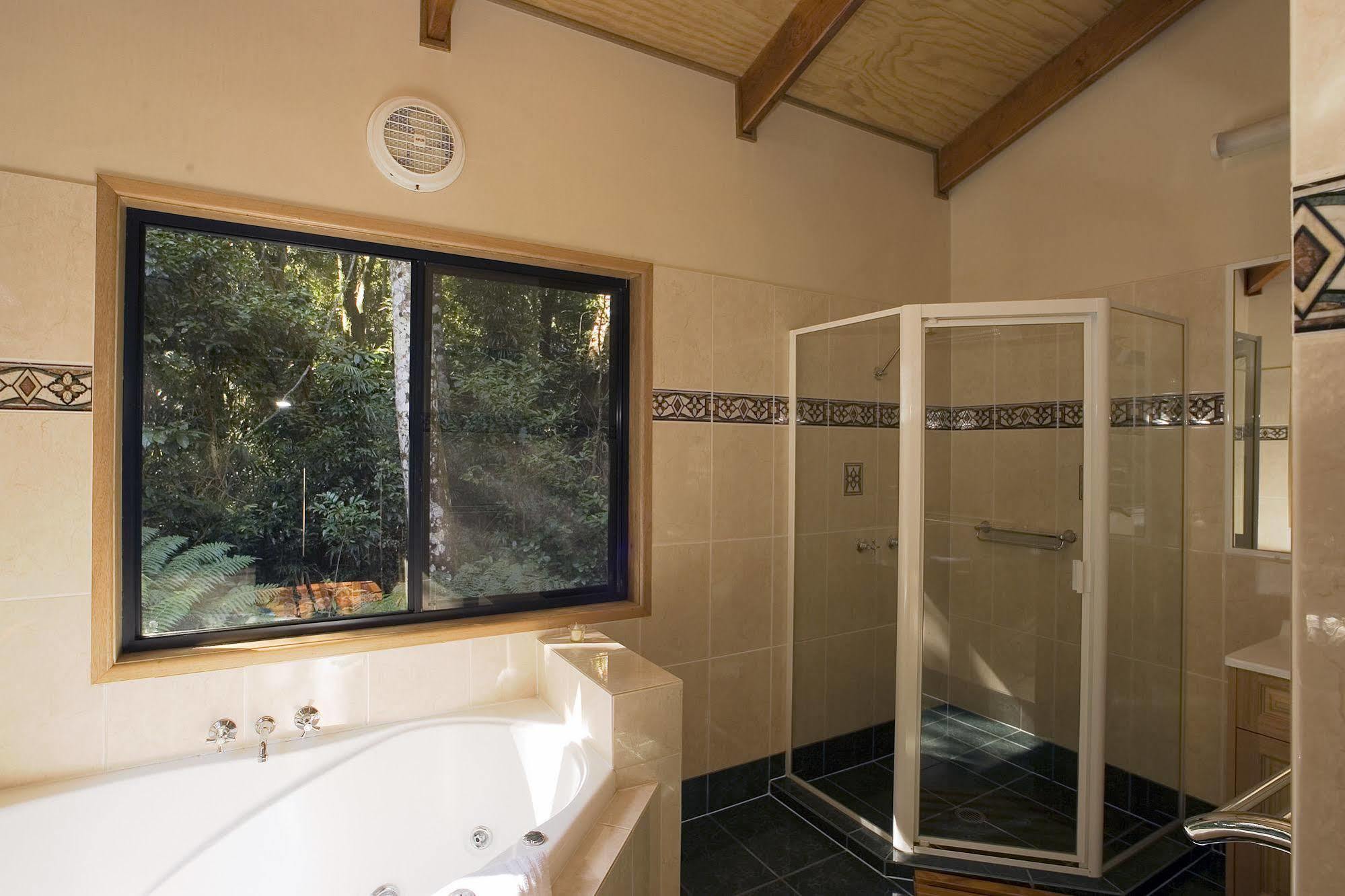 Springbrook Lyrebird Retreat Villa Exteriör bild